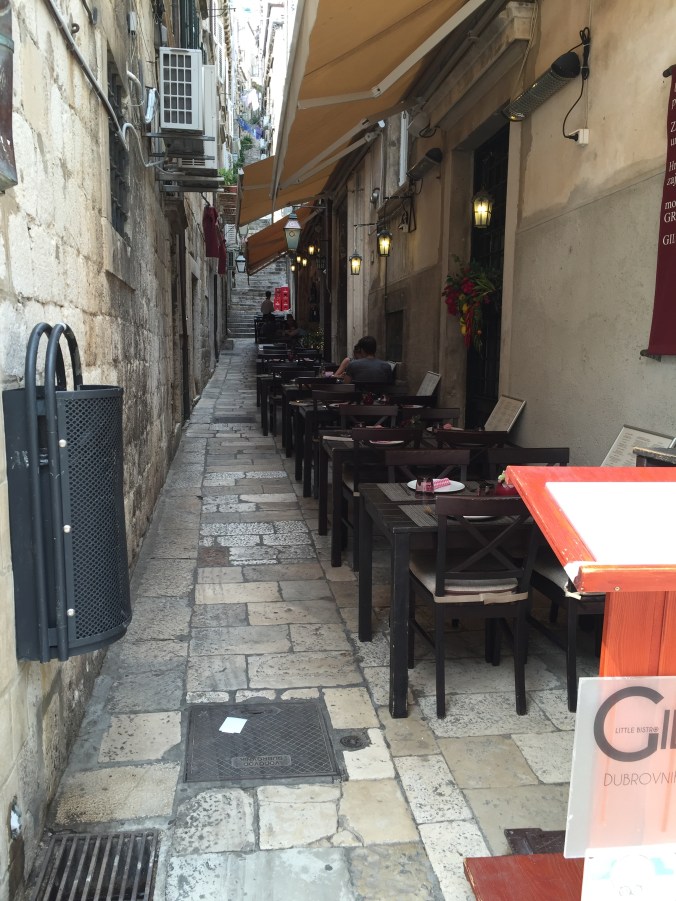 trapper trapper og restaurantbord